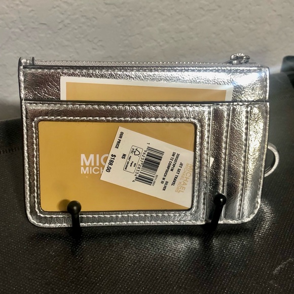 NWT Michael Kors Jet Set Travel Coin Pouch ID Holder Silver Leather Wallet - Picture 2 of 7